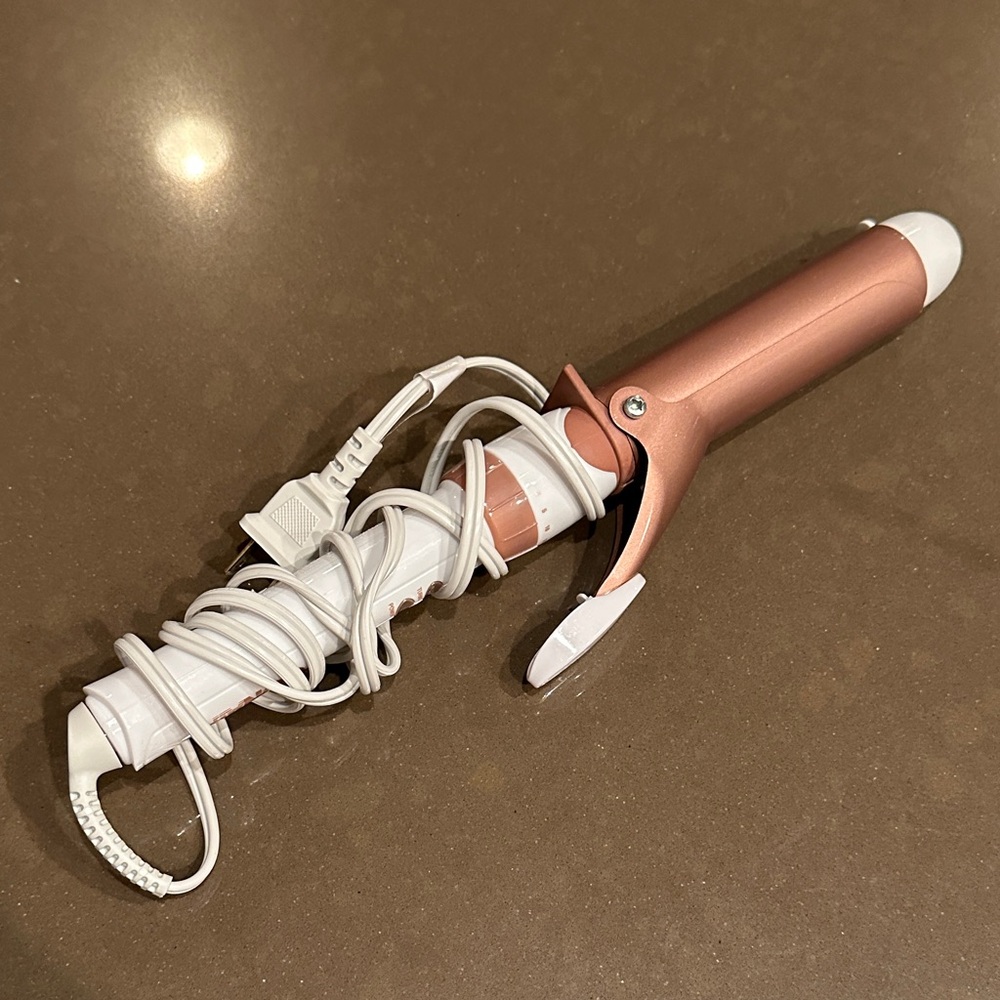 1.25” Curling Iron